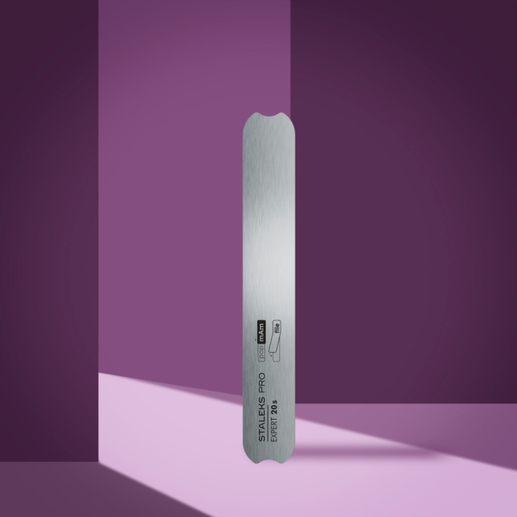 Lima de uñas metálica recta Staleks Base Expert 20s 130 mm (MBE-20s)